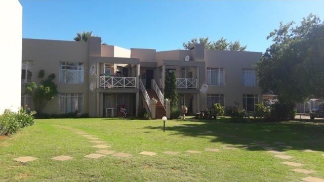 To Let 3 Bedroom Property for Rent in Vaalpark Free State